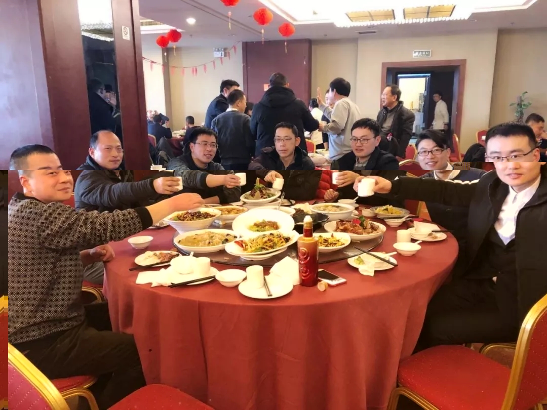 350vip浦京集团艾普喷涂机器人